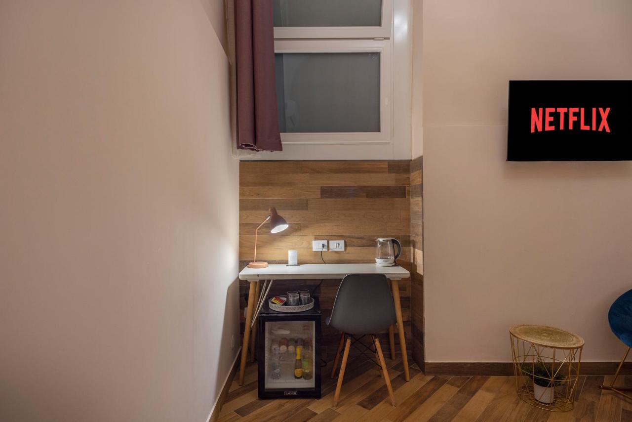 Tredici Boutique Rooms Naples Extérieur photo