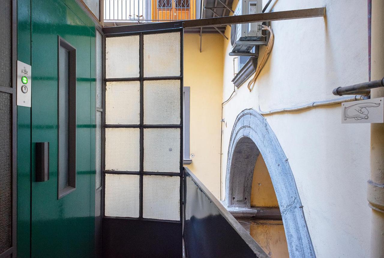 Tredici Boutique Rooms Naples Extérieur photo