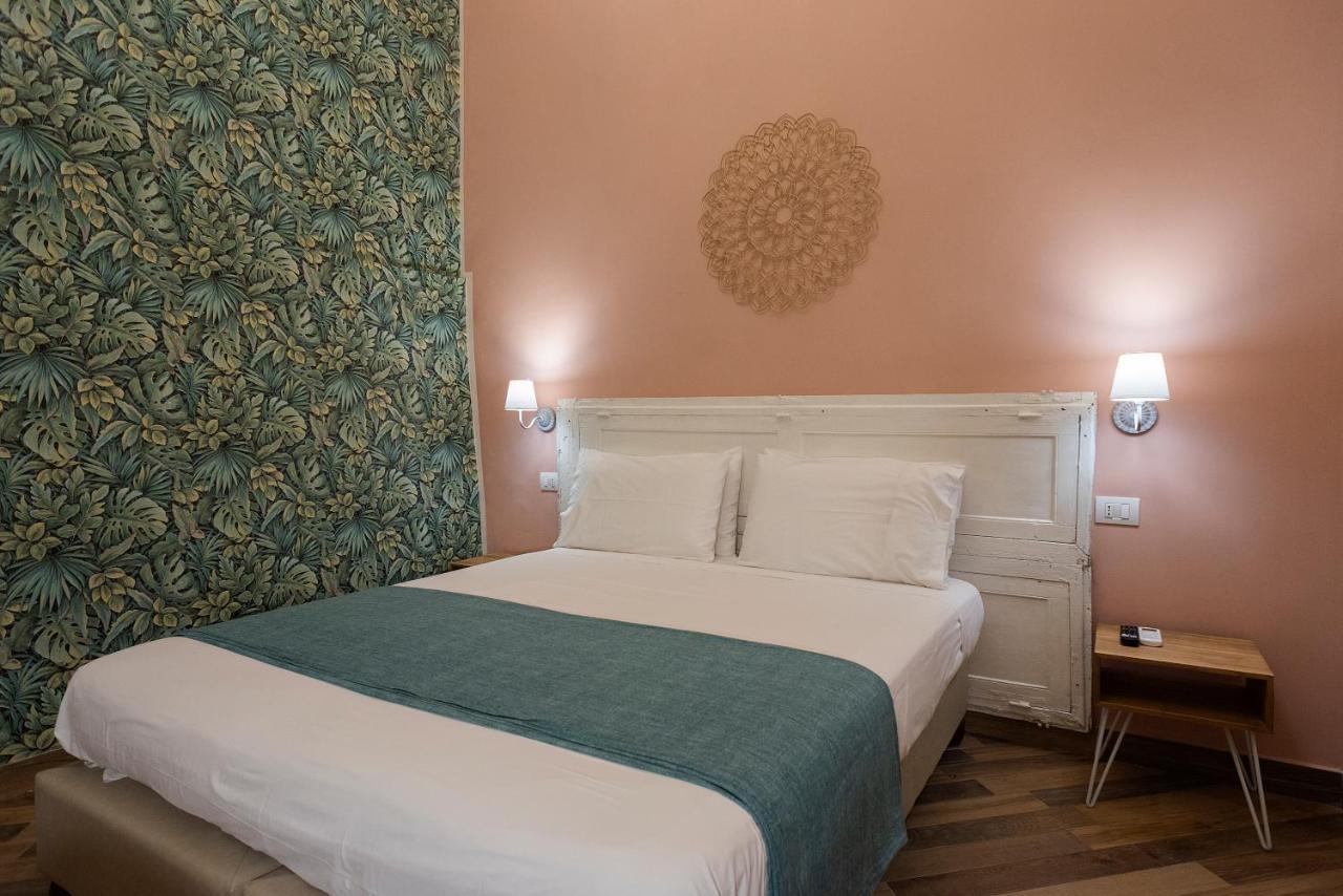 Tredici Boutique Rooms Naples Extérieur photo